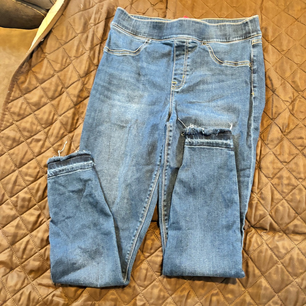 Spanx distressed pull on skinny jeans